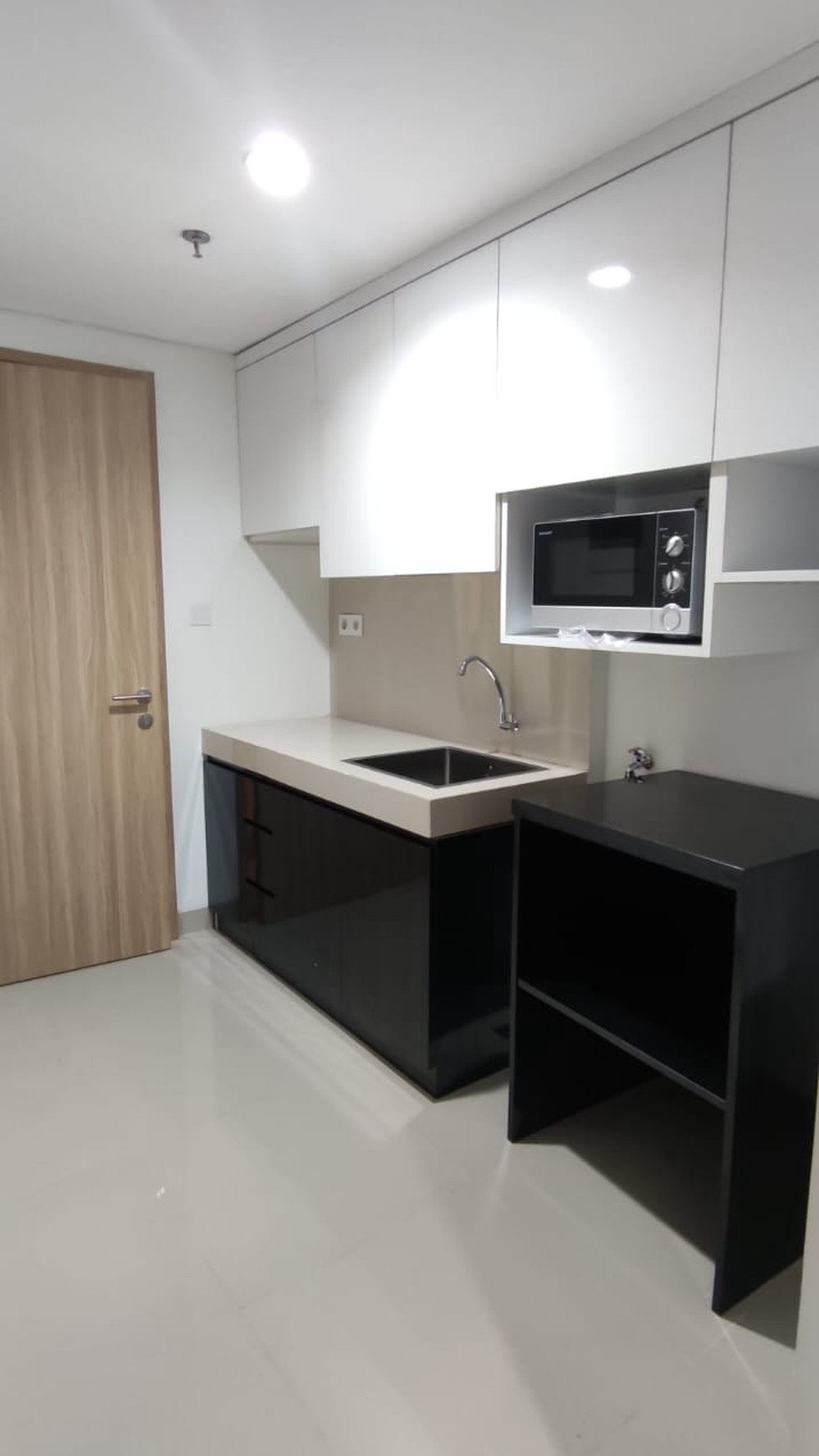 Disewakan Apartement Full Furnished Embarcadero Bintaro