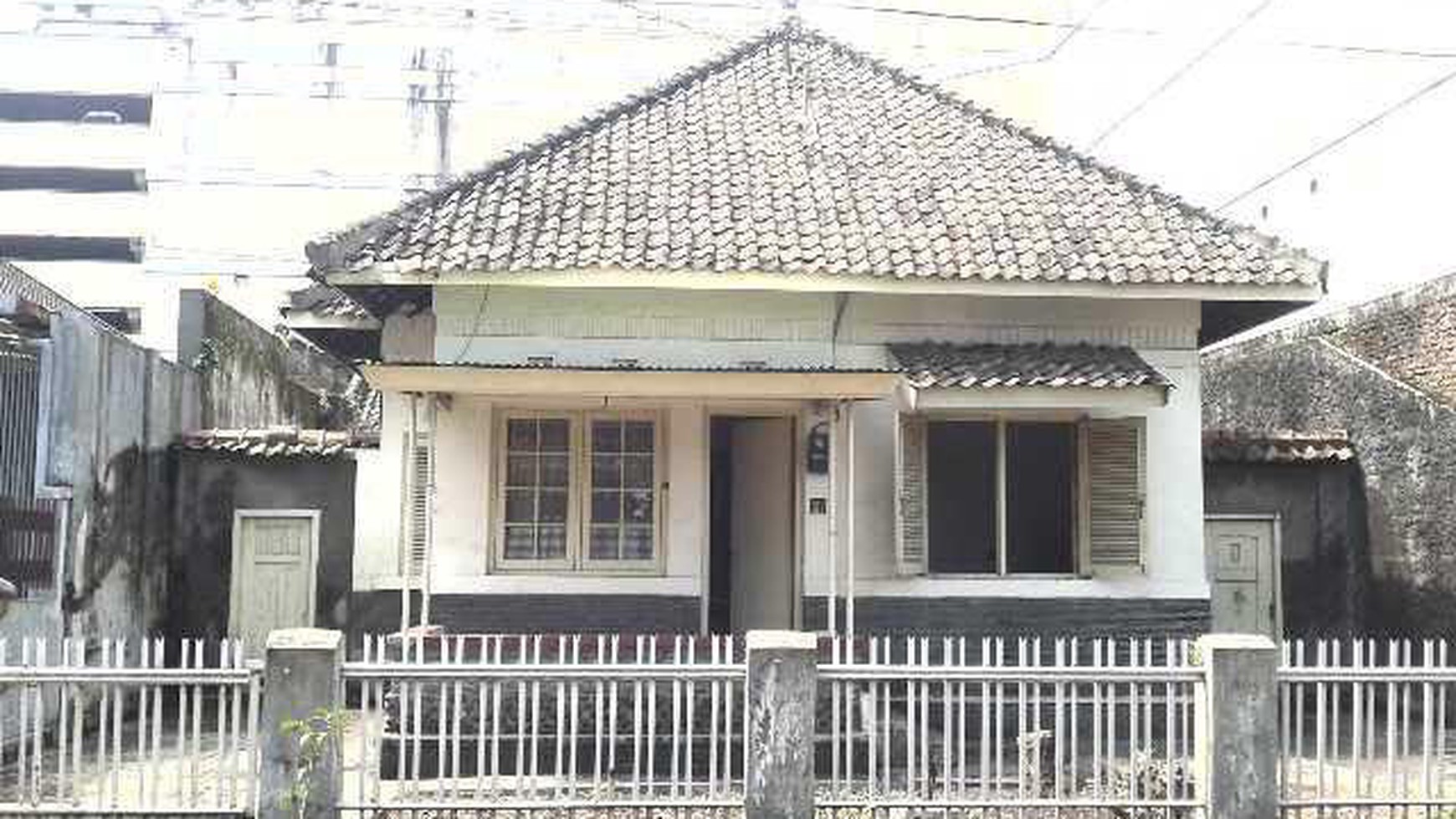 Rumah Heritage di tengah Kota Bandung