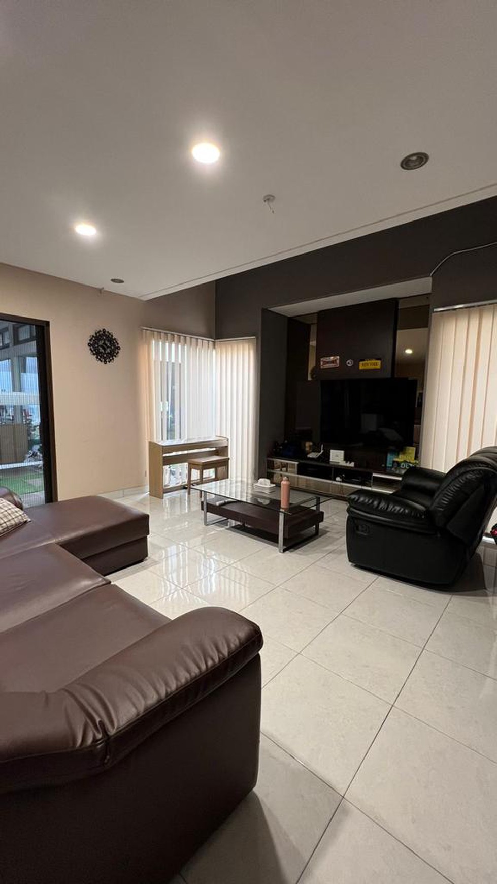 Rumah fully furnished BSD City