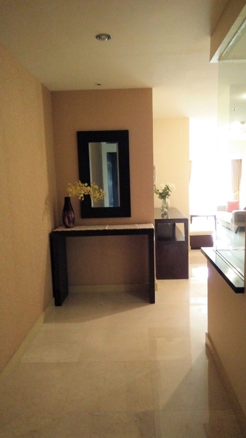 Apartemen Somerset Permata Berlian  3BR Furnish Jual Cepat