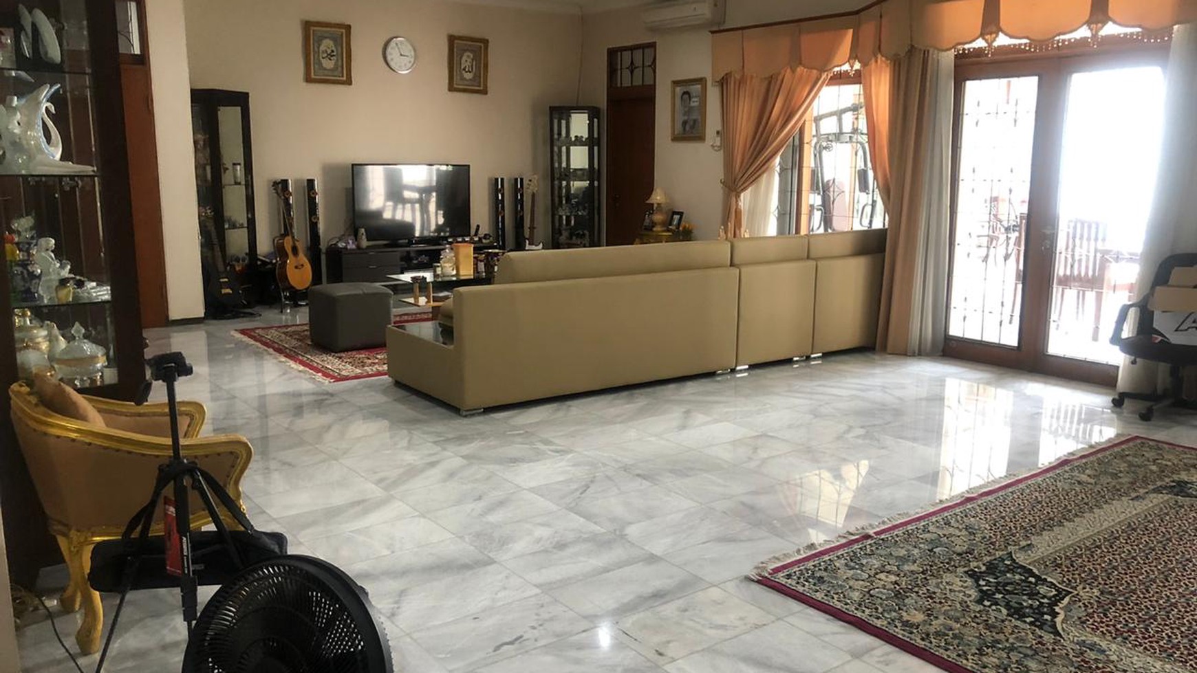 Rumah asri 1 Lantai dalam komplek Lokasi Cipete Kebayoran baru 