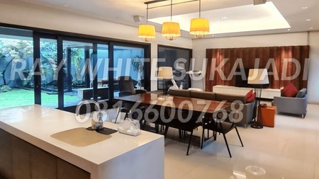 Jual Rumah Modern  di Setraduta