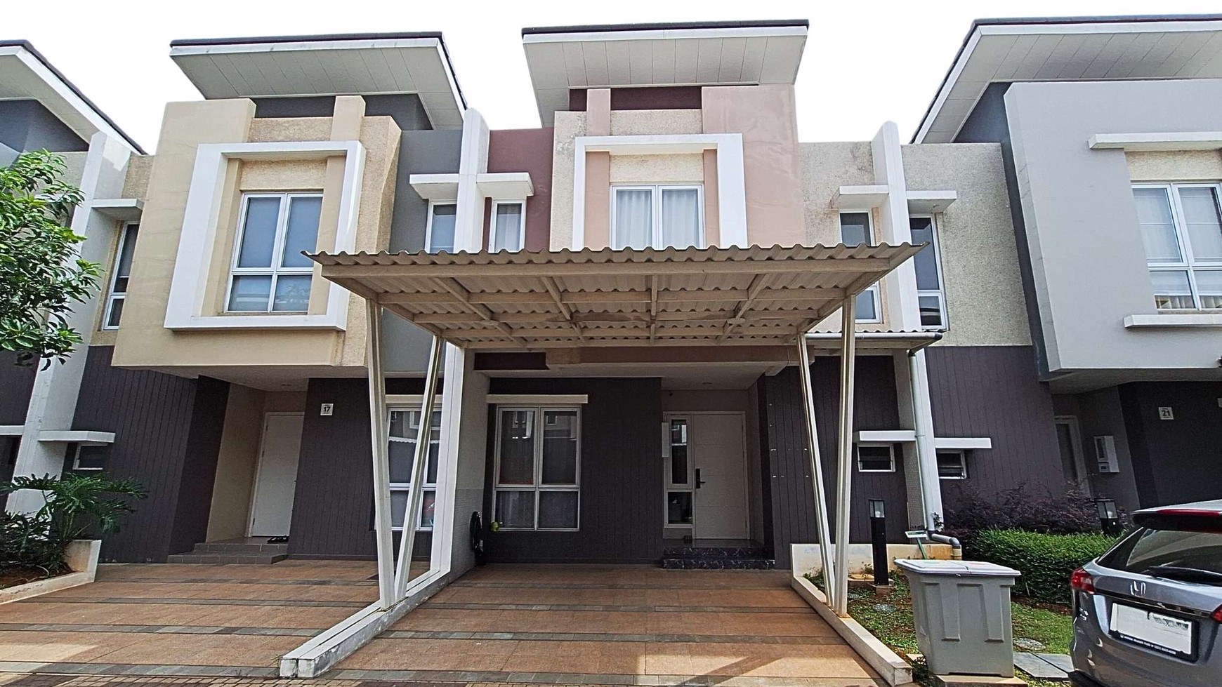 Dijual Rumah Rapih full furnished di Symphonia Gading Serpong