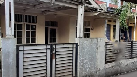 Rumah Lokasi Strategis dekat Fasilitas Bintaro Jaya @Pondok Aren