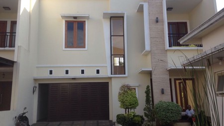 Rumah Baru dalam TownHouse di Jl. Intan Cilandak