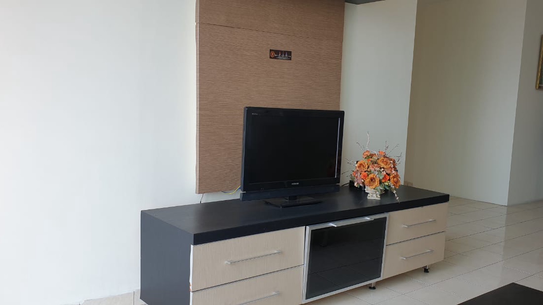 Spacious 3 Bedrooms Unit With Best view city at Ambasador 2 Apartment