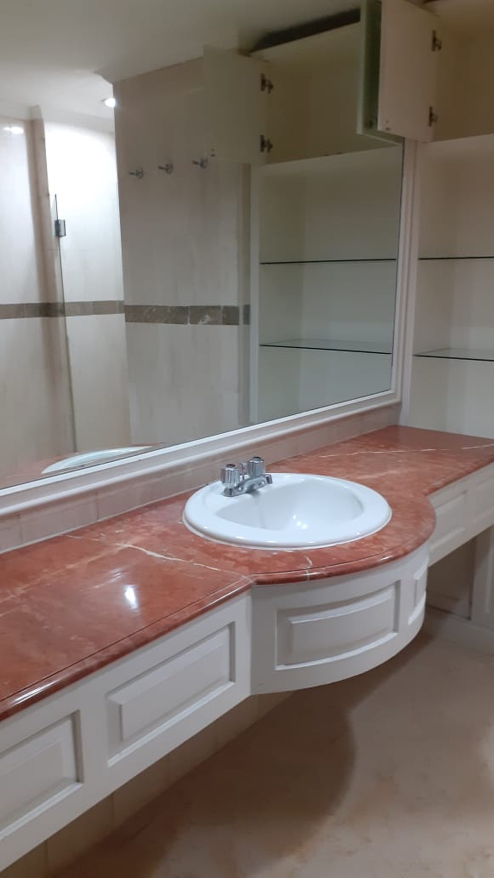 Apartemen Puri Imperium Penthouse Lantai Tinggi, Jakarta Selatan