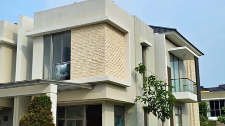 Dijual SCARLET rumah dekat Pantai Aloha & Bandara Soetta.