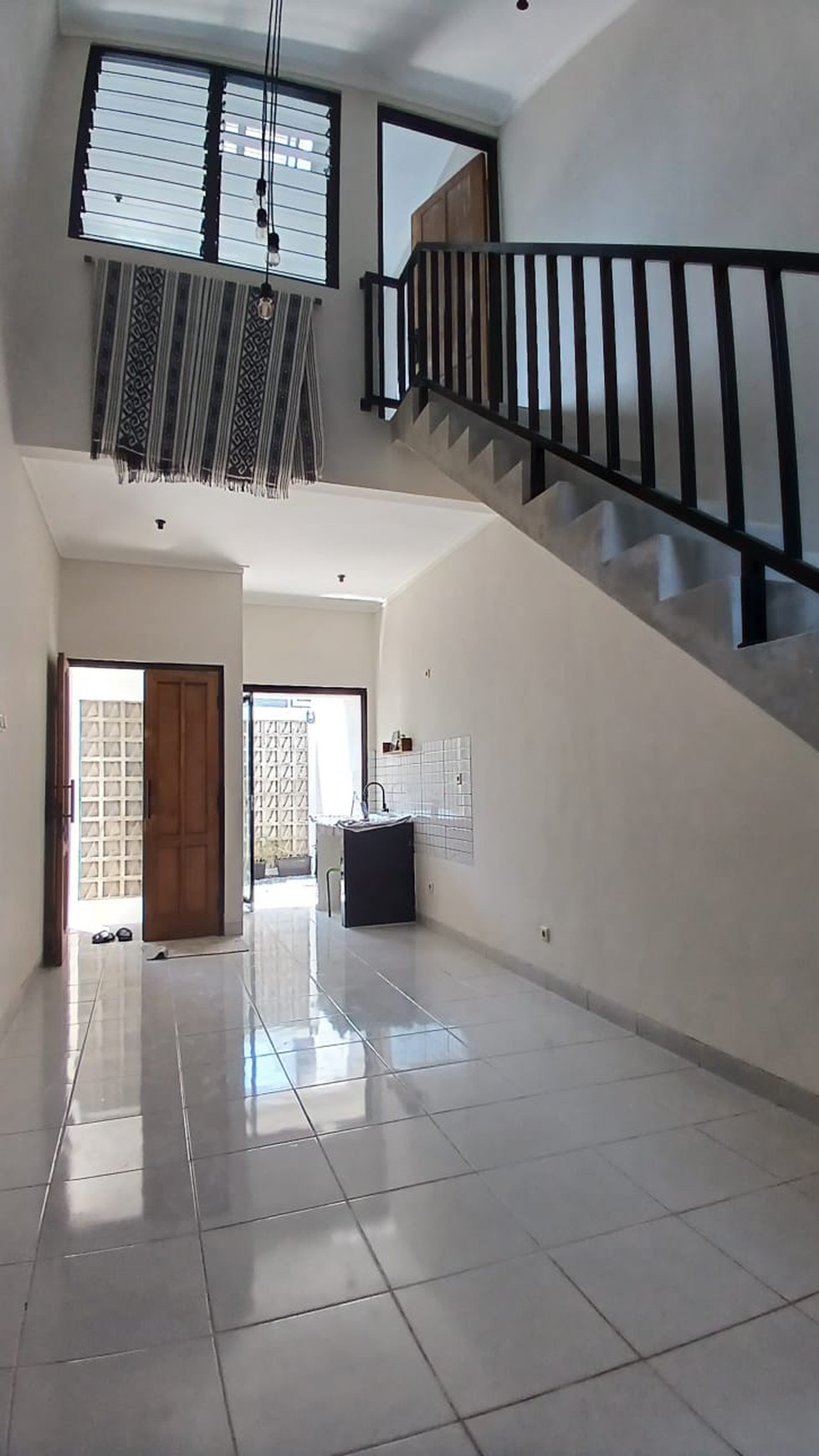 Rumah Bagus Full Renovasi Di Taman Permata Bintaro Jaya Sektor 9