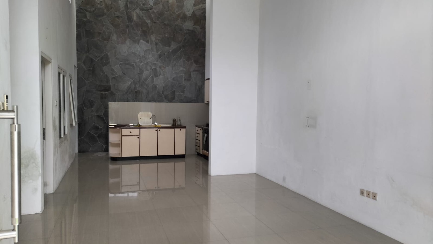 Rumah Bagus Di Gracia Residence Graha Raya Bintaro Jaya