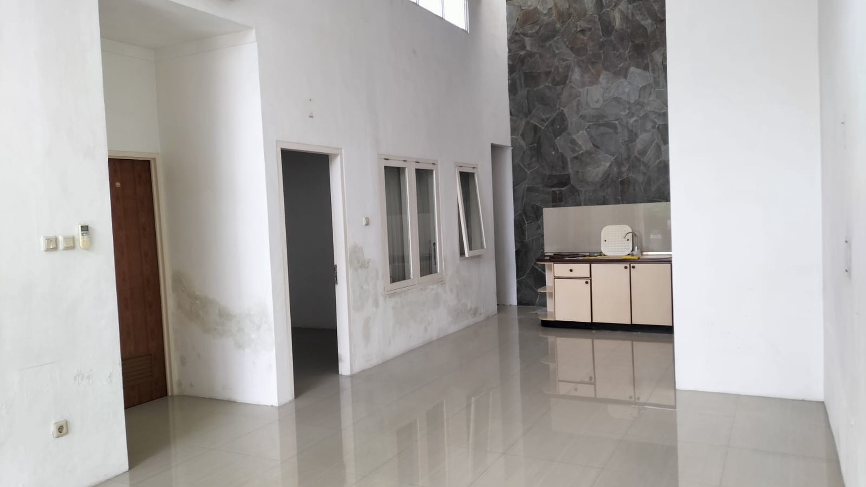 Rumah Bagus Di Gracia Residence Graha Raya Bintaro Jaya