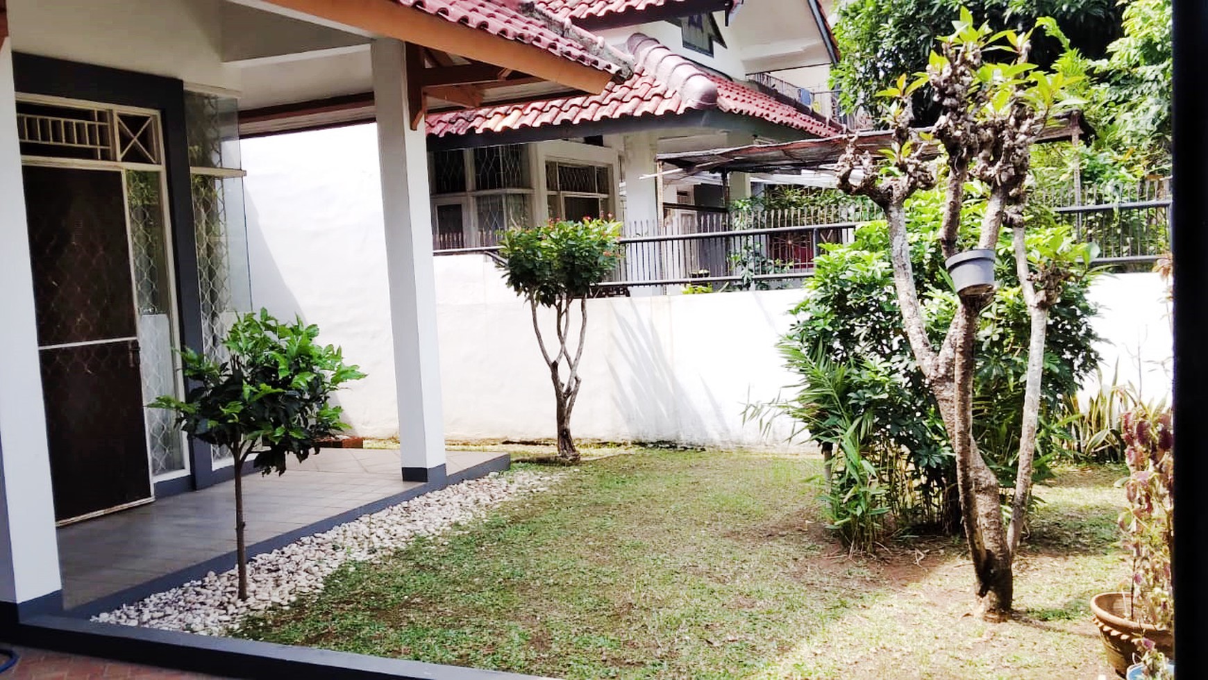 Rumah Bagus Di Anggrek Loka Graha Raya Bintaro Jaya