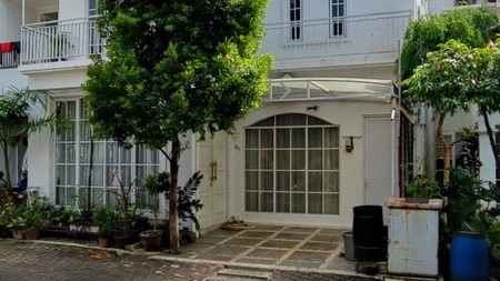 Dijual Segera Rumah Bagus Siap Huni di Graha Hijau, Pondok Ranji, Tangerang Selatan