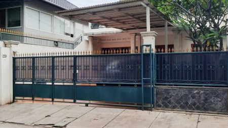 Rumah Bagus Siap Huni Di Jl Seroja, Pesanggrahan Jakarta Selatan.