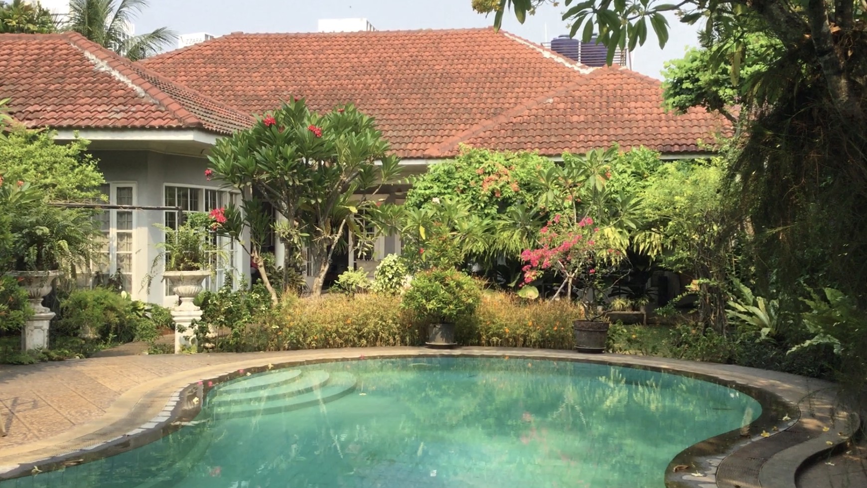 Rumah Bagus Di Jl Berlian, Cilandak Barat, Jakarta Selatan