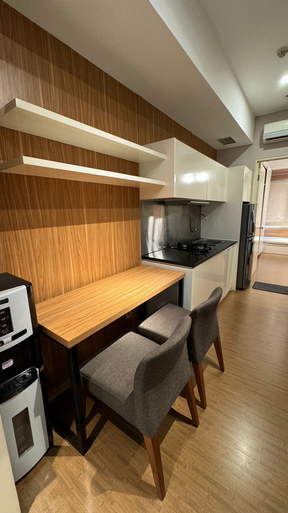 Apartemen Cosmo Terrace, Lokasi Strategis, 1 Bedroom, Siap Huni