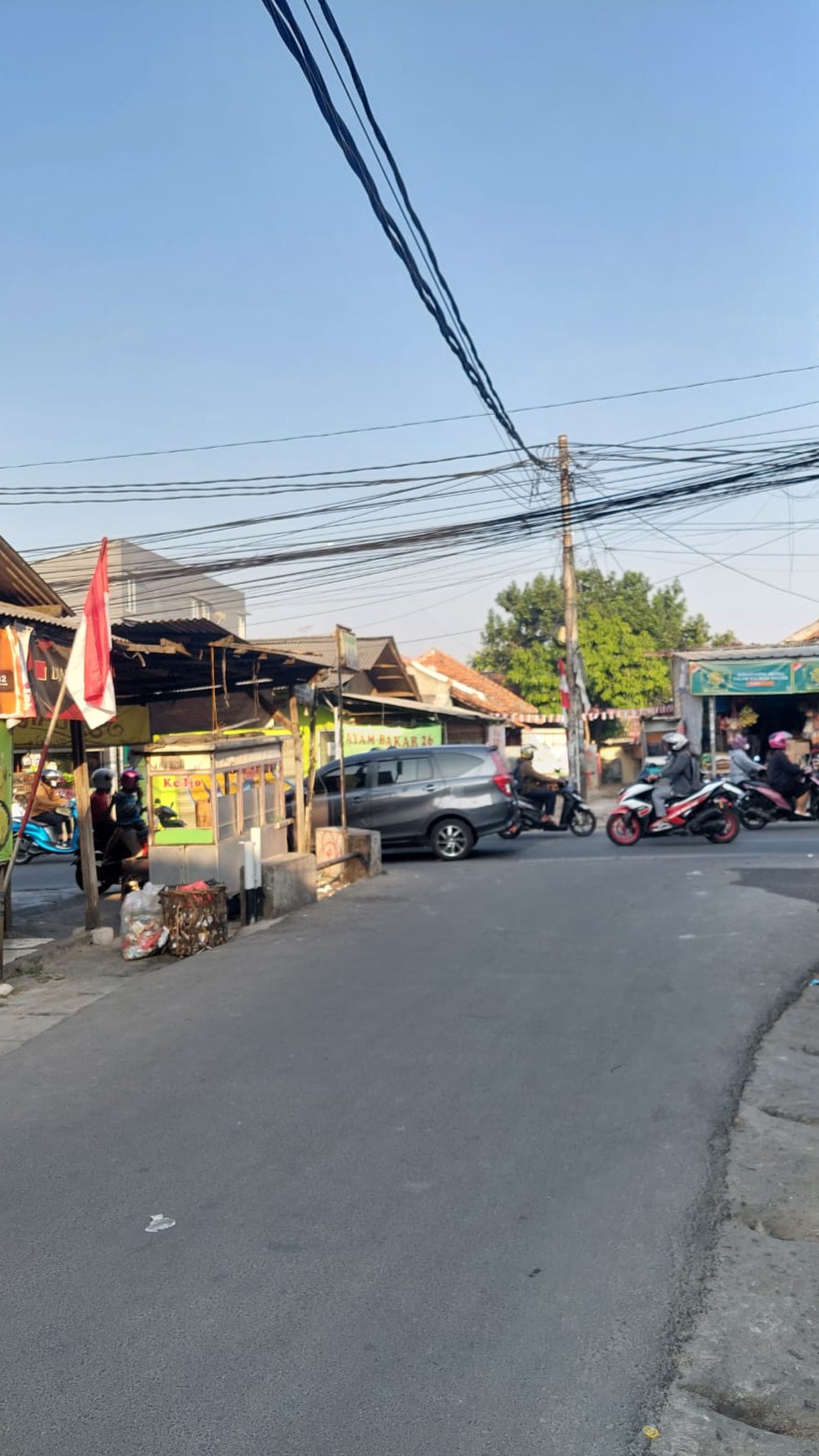 Dijual Gelanggang Olahraga dan 7 Ruko Area Depok