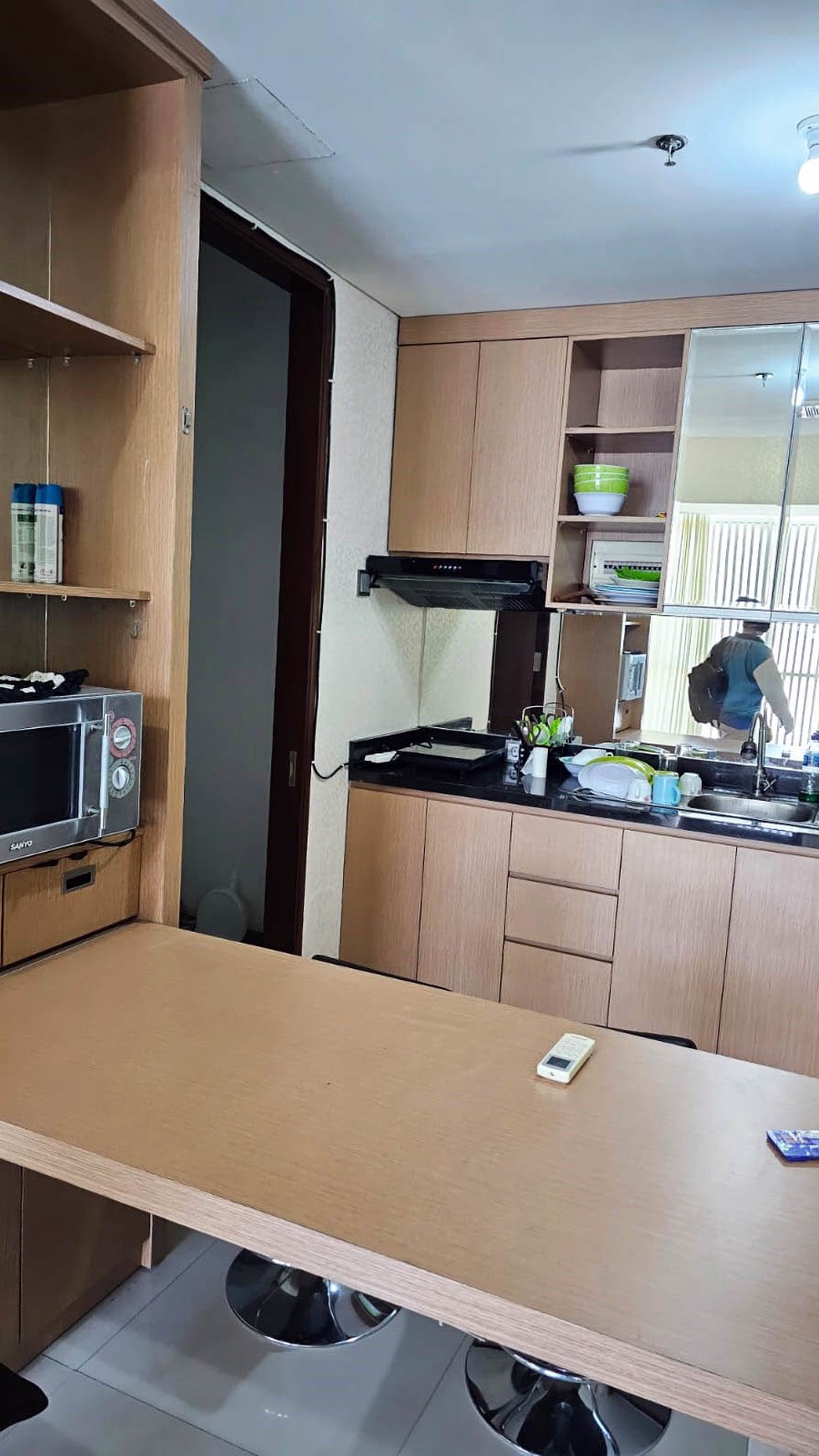 Apartemen Marvell City Surabaya Timur, 3 BR, Hook/Pojokan, Full Furnished, JUAL RUGI !!!