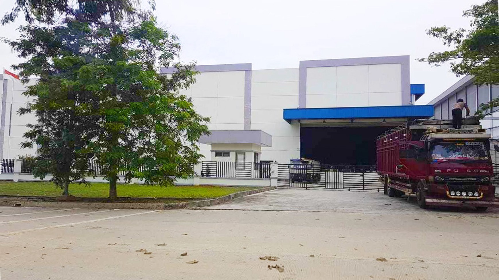 Warehouse Siap Pakai di Delta Silicon Lippo Cikarang