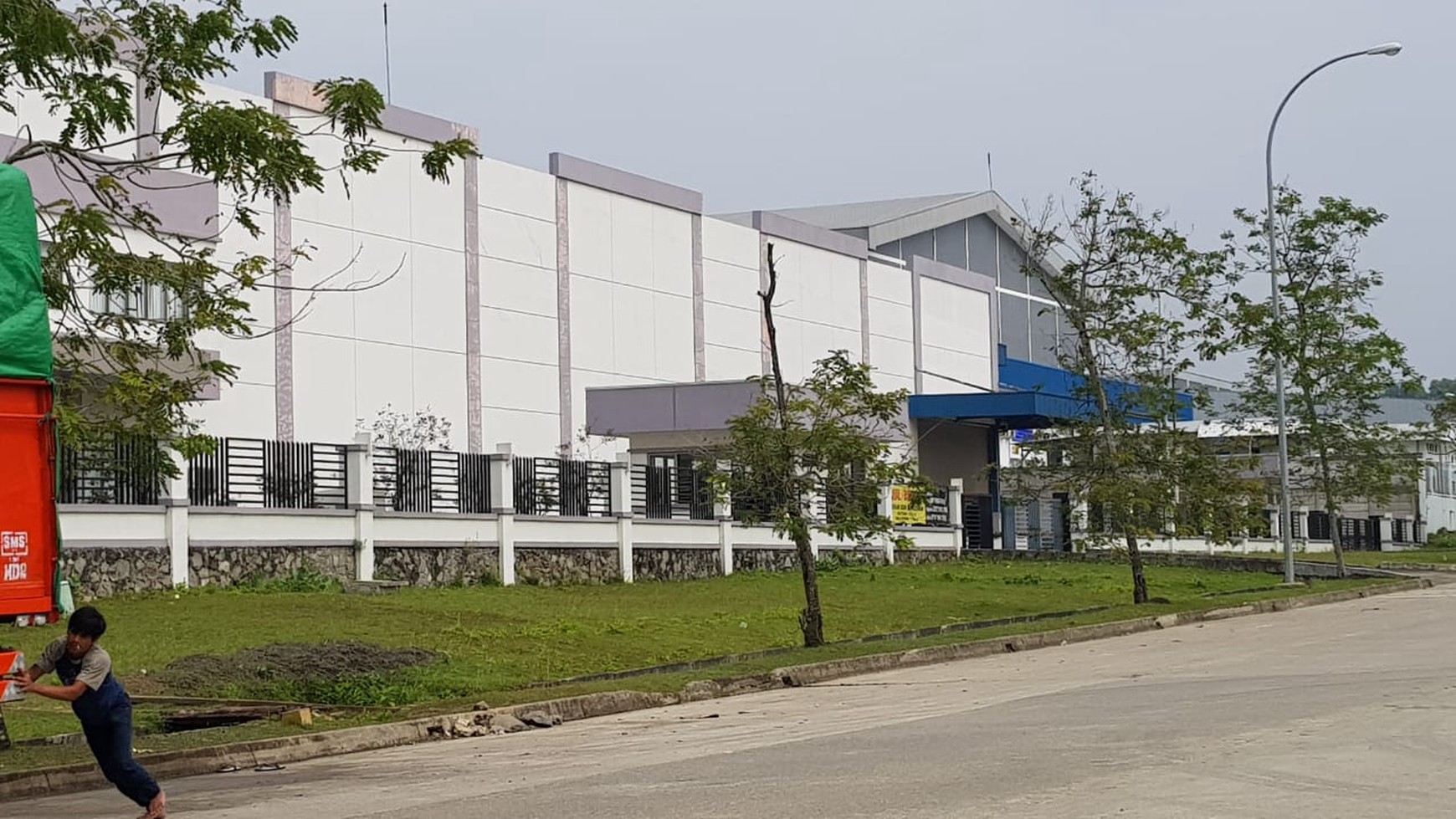 Warehouse Siap Pakai di Delta Silicon Lippo Cikarang