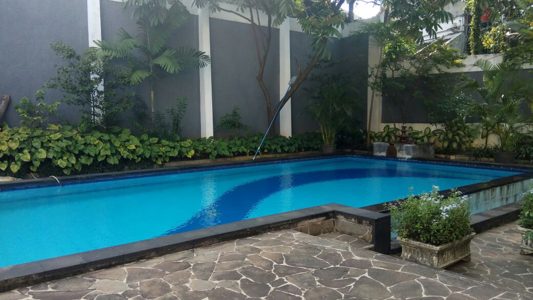 Luxury and huge house for Rent Senopati area 'Ready for Rent & negotiable