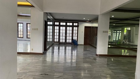 Comfortable house in Senopati suitable for office or cafe