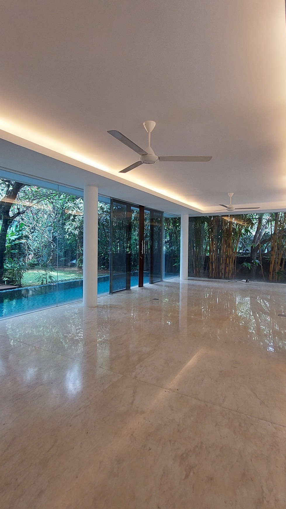 Luxury house in Senopati area