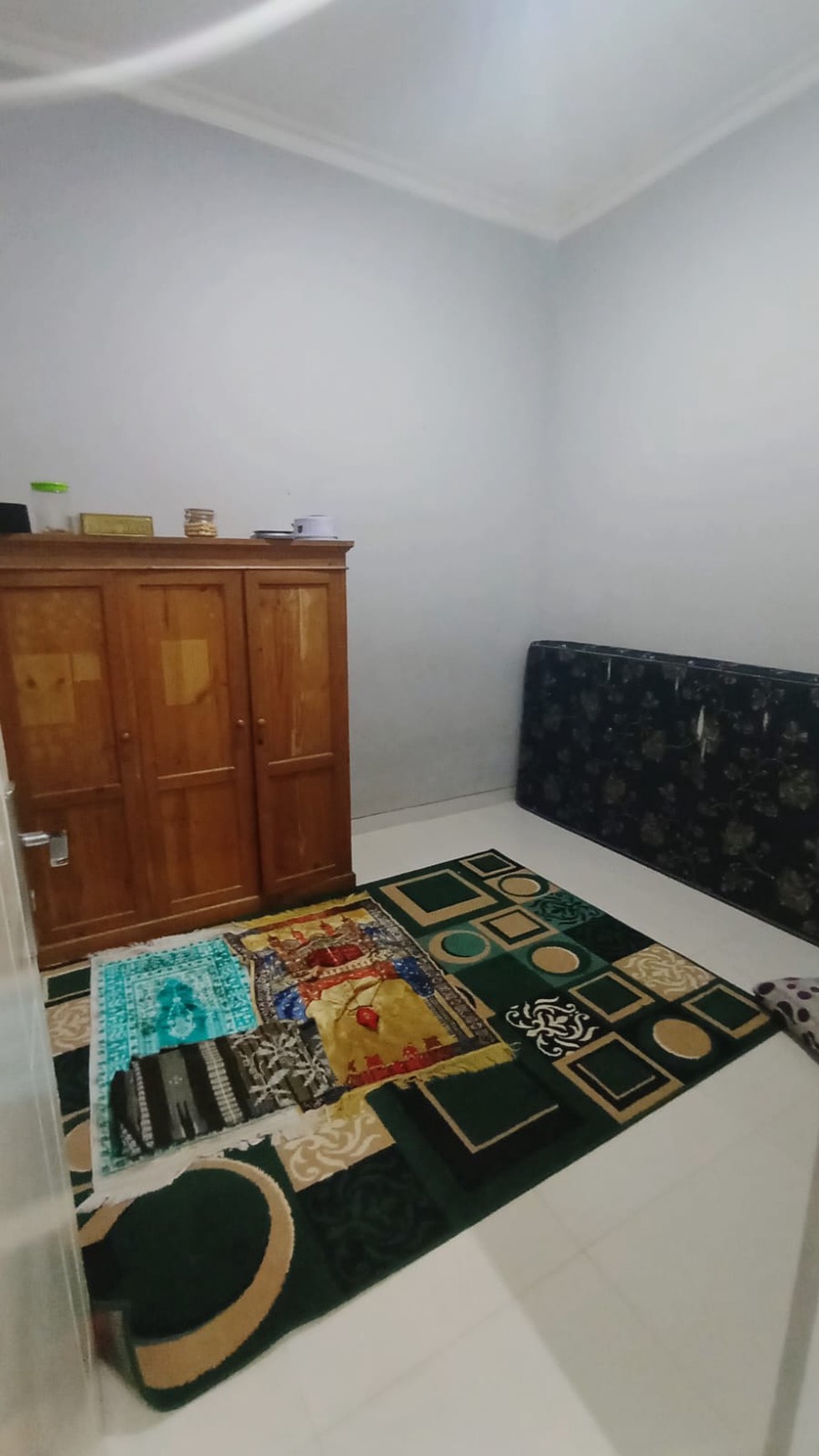 Rumah 2 Lantai, Siap Huni dan Lokasi Strategis @Pondok Benda, Pamulang