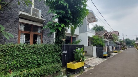 Dijual rumah siap huni di lokasi strategis dengan fasilitas lengkap - di Pondok Gede, Jatibening 