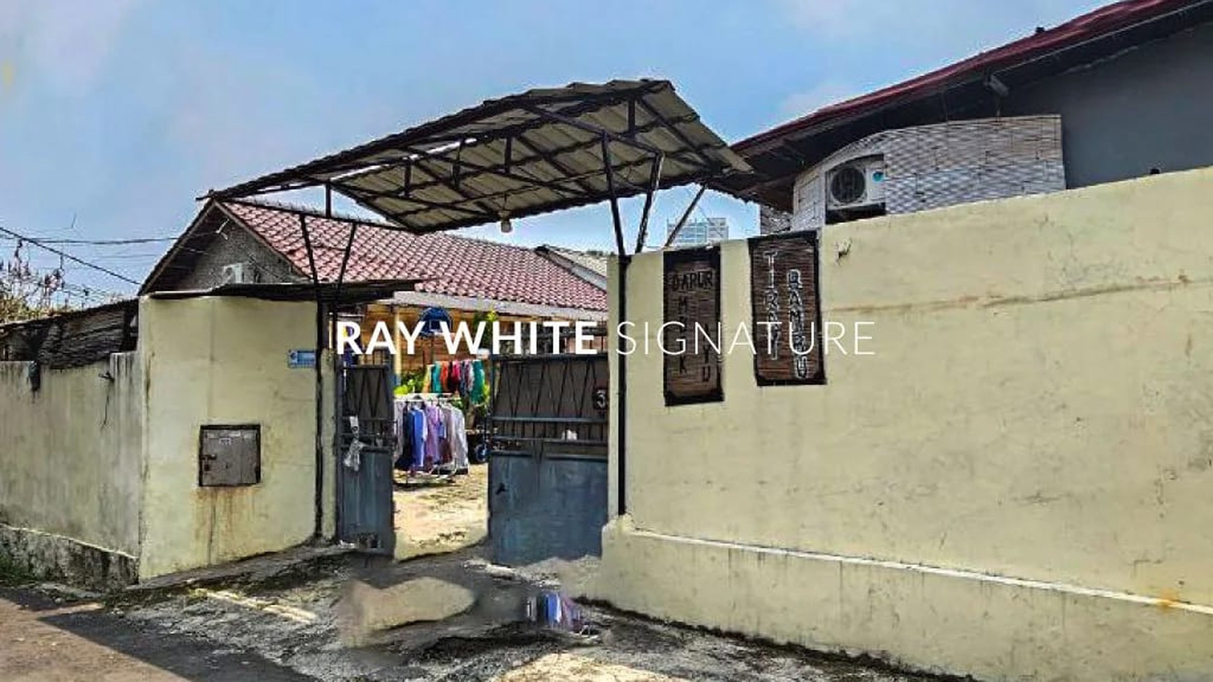 DI JUAL RUMAH PINGGIR JALAN COCOK UNTUK USAHA DI TANAH KUSIR  KEBAYORAN LAMA