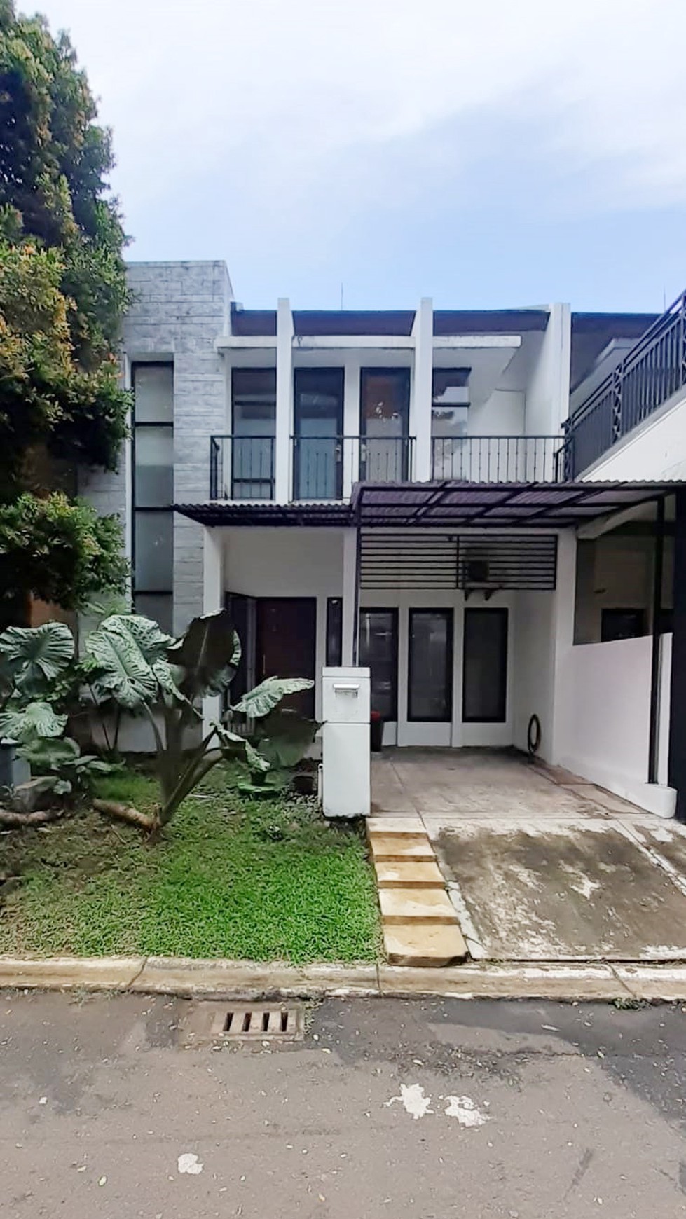 Disewakan Rumah Minimali Siap Huni dan Hunian Nyaman @Bintaro