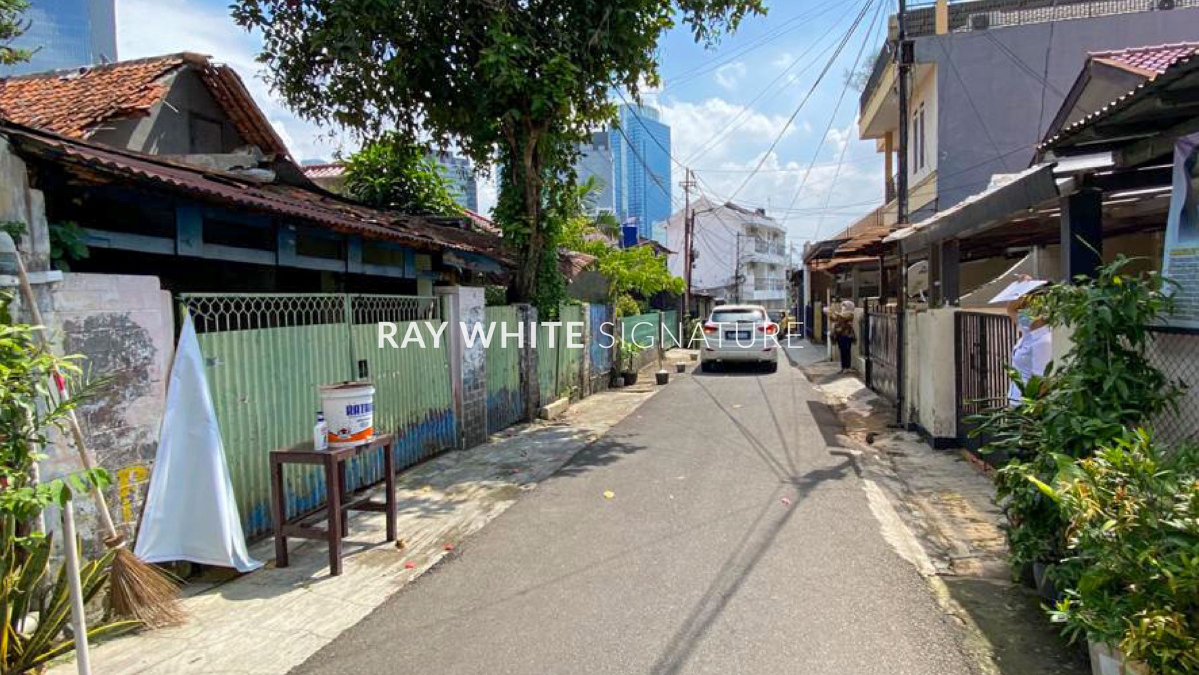 Dijual Rumah Strategis dan Harga Menarik di Kebayoran Baru,  Jl. Kebalen