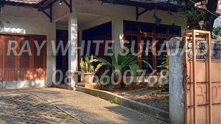 Rumah di Bintaro Taman Barat, Jakarta Selatan.