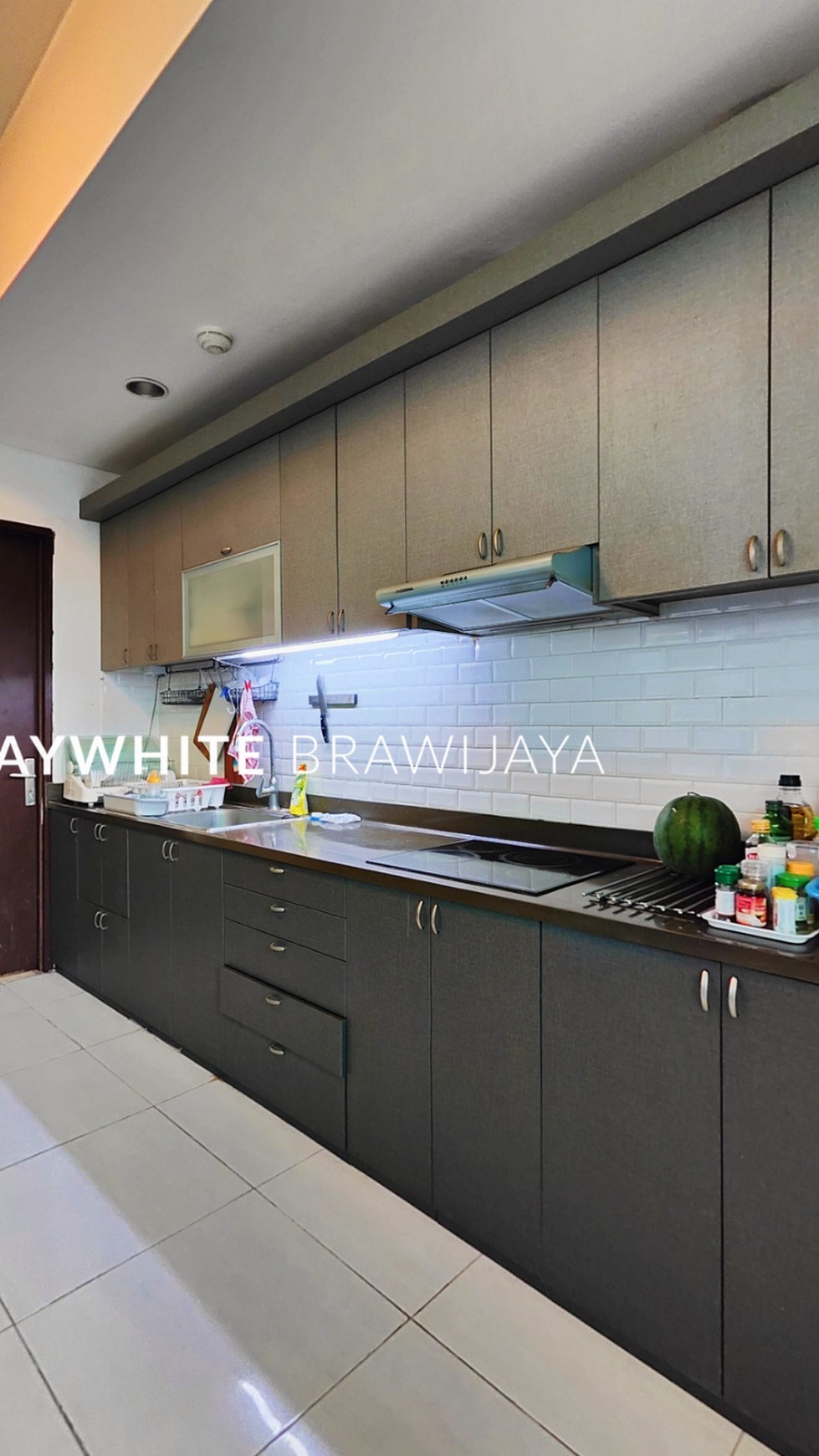 Kemang Village Loft 4 bedroom 2 Lantai