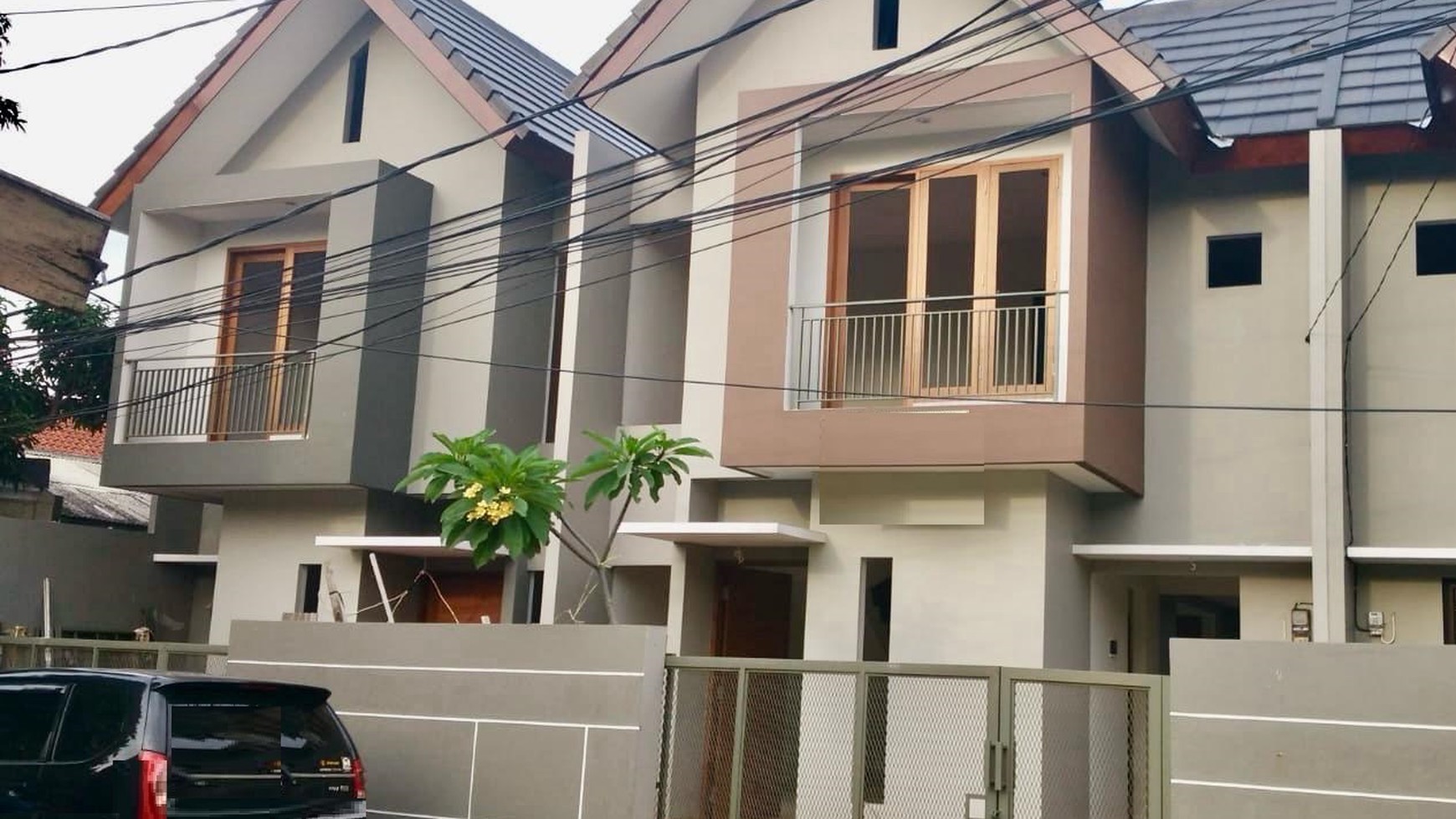 Rumah Minimalis Brand New Hot Sale di Meruya  Jakarta