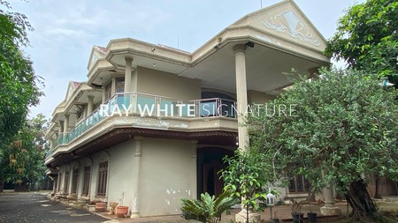 Dijual Rumah Strategis & Cocok untuk Usaha di Jl. Raya Bogor Km 28