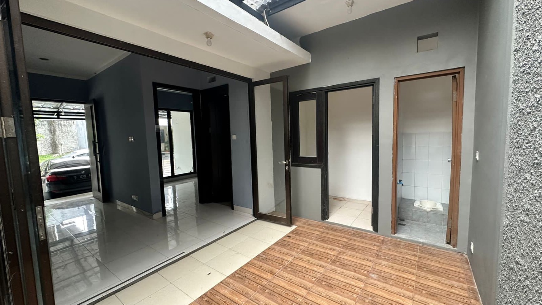 Rumah Bagus Di Viola Residence Graha Raya Bintaro Jaya