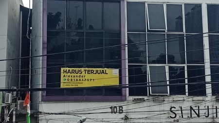 Di Jual Ruko 3,5 Lantai lokasi di Jalan Ciputat Raya Kebayoran Lama Jakarta Selatan