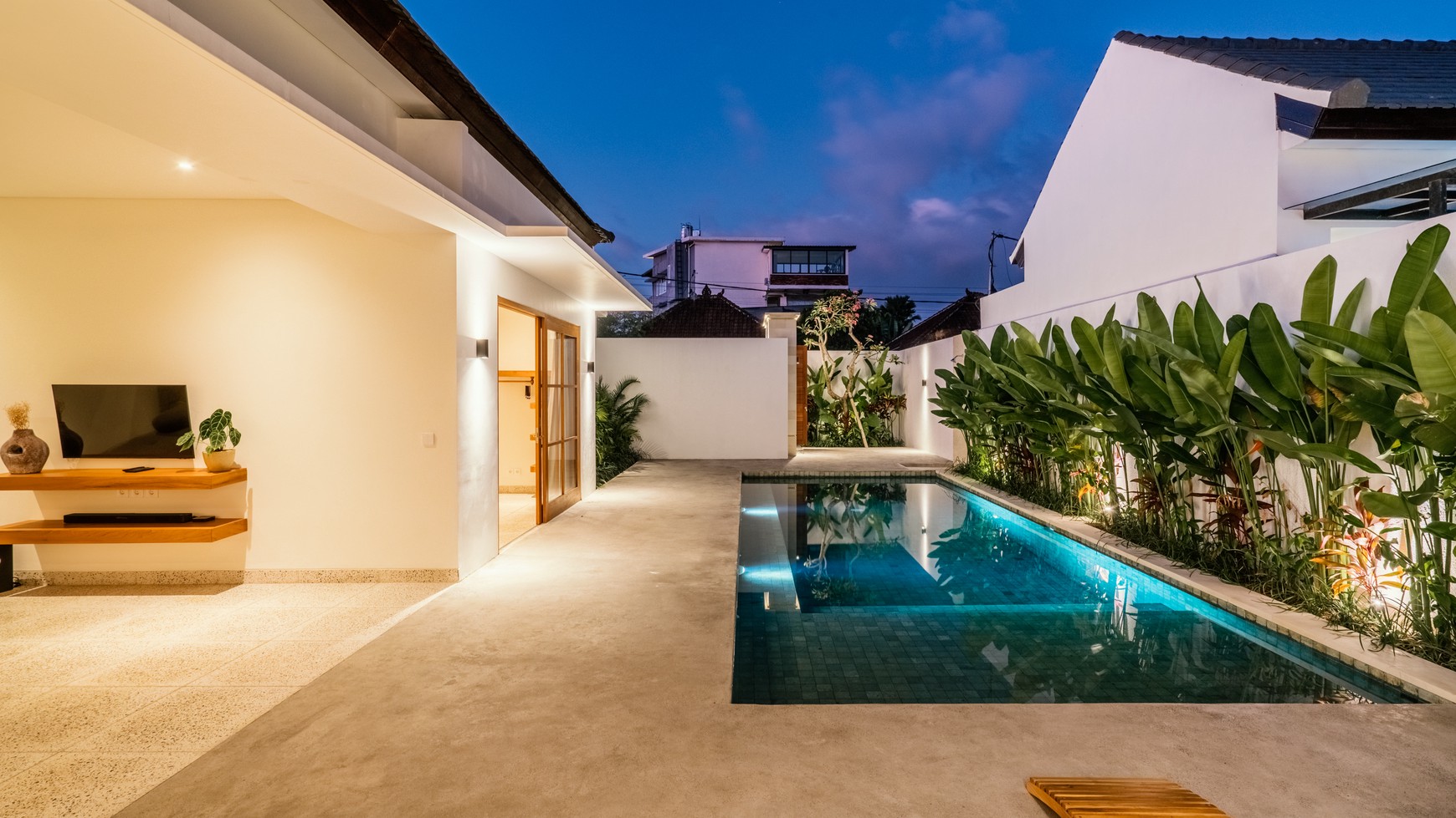 Luxurious Villa modern Leasehold In Heart Of Canggu