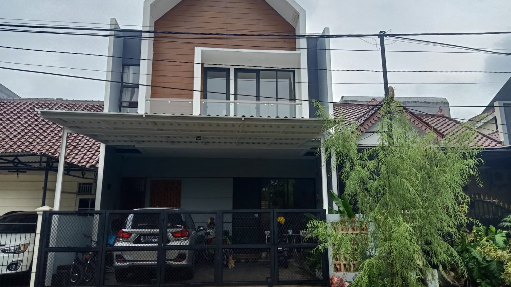 Rumah Cantik Siap Huni Lokasi Strategis dekat dengan Fasilitas Bintaro Jaya @Jombang