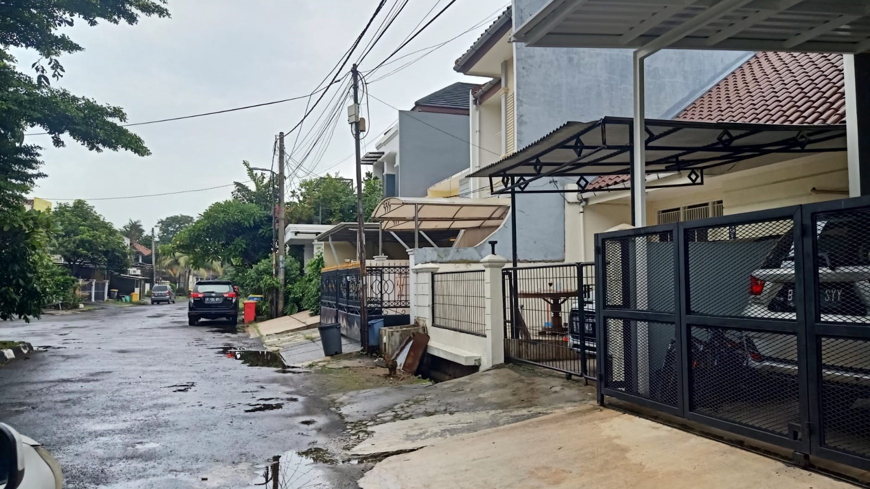 Rumah Cantik Siap Huni Lokasi Strategis dekat dengan Fasilitas Bintaro Jaya @Jombang