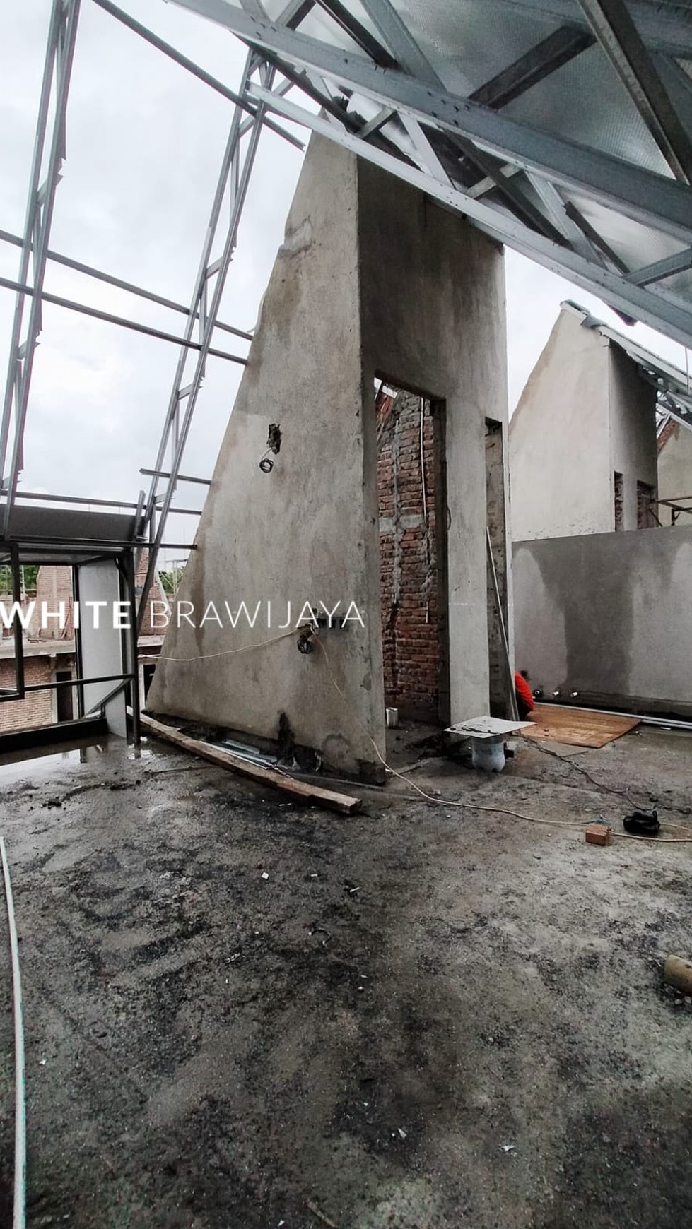 Rumah Bangunan 3 Lantai On Progress Area Cilandak