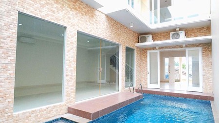 Beautiful Home with private pool at ampera kemang 