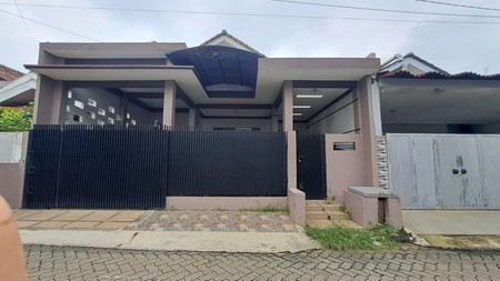 Rumah Minimalis Siap Huni Lokasi Strategis dekat Fasilitas Bintaro Jaya @Ciputat