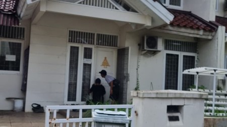 DIsewakan murah rumah di gn. merak Taman Bromo Lippo Karawaci Tangerang