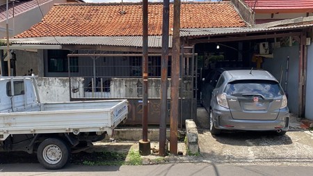 Rumah Hitung Tanah dan Lokasi Strategis @Cilandak