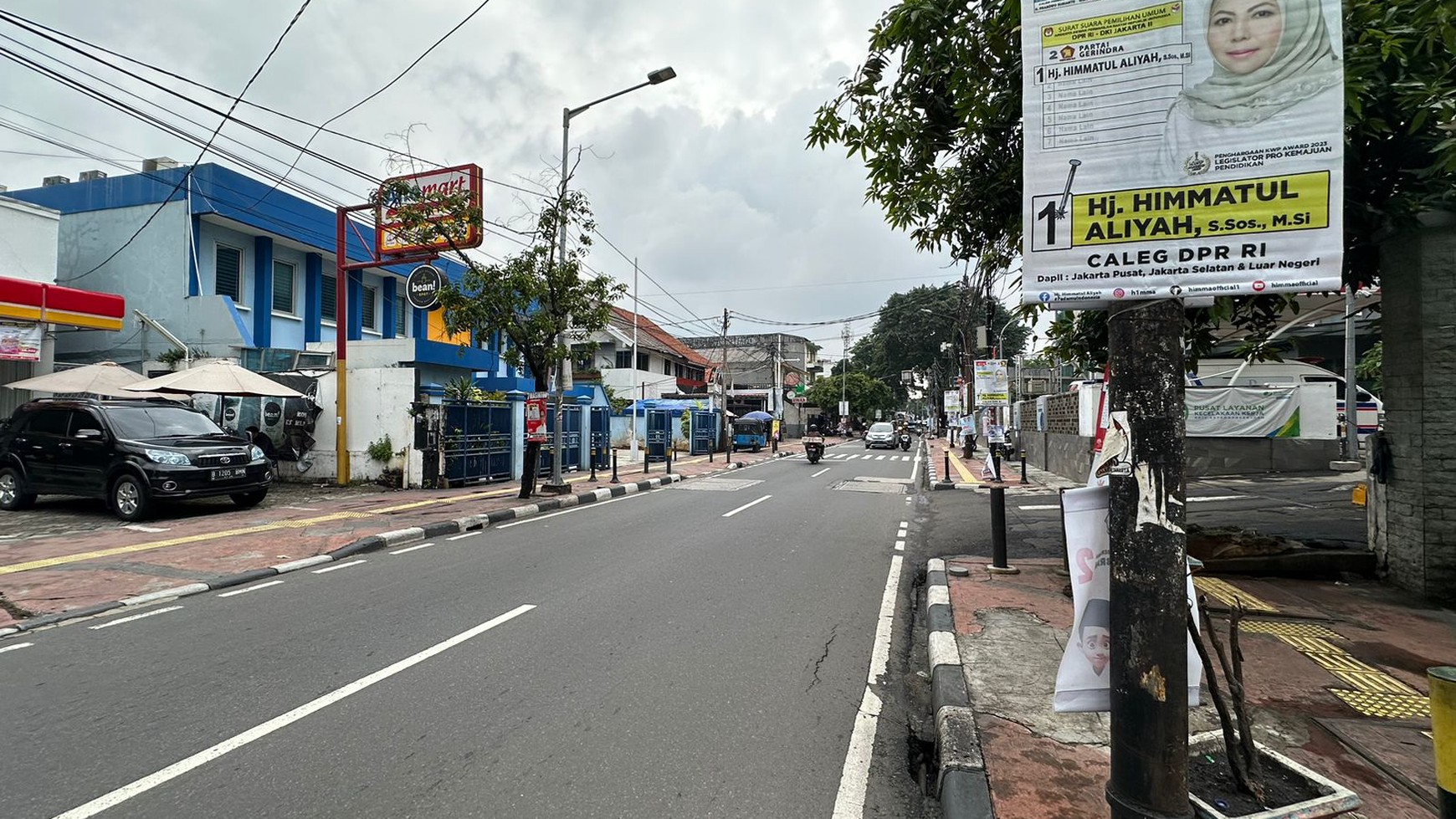 Dijual Gedung 4 Lantai Ex Kampus Siap Pakai Daerah Komersial Jl Salemba Tengah Jakarta Pusat.