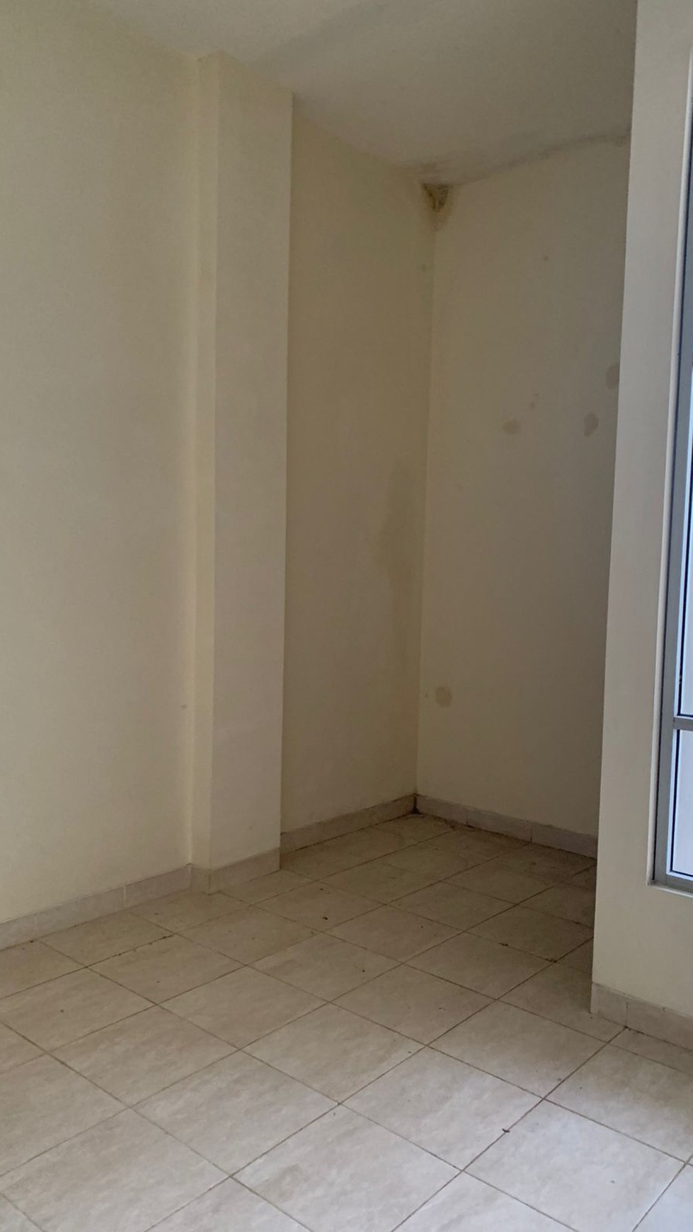 Dijual Townhouse di Jl Inspektur Yazid