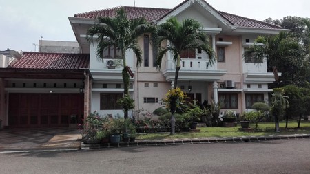 Rumah Hunian Asri dan Nyaman, Lokasi Strategis @Graha Taman, Bintaro Sektor 9