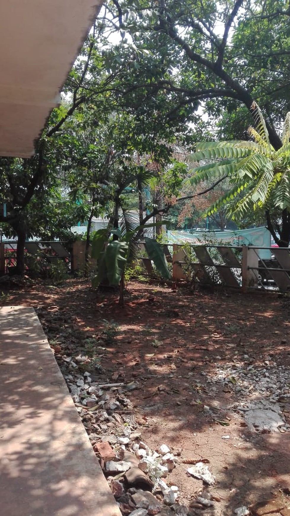 Rumah Pinggir Jalan Raya, Cocok Untuk Usaha dan Hunian @Bintaro